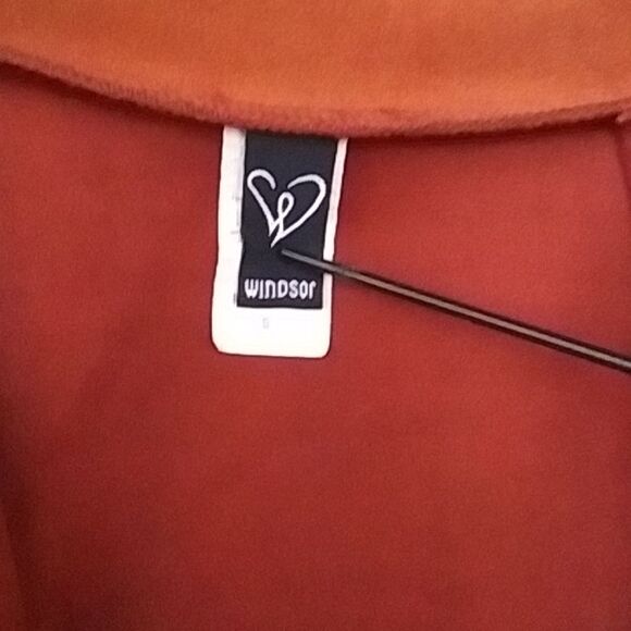 Faux Suede Mini Skirt by Windsor Gold Toned Front Zipper Fall Theme Size Small - Picture 4 of 6